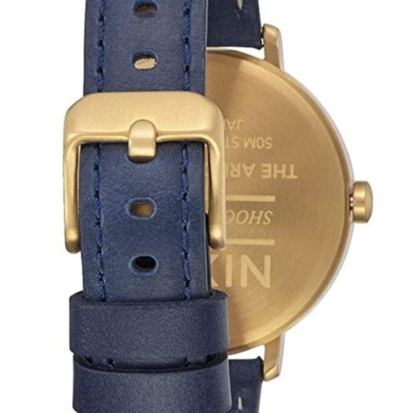 Women's Arrow 38mm Leather Strap Watch - Picture 2 of 4